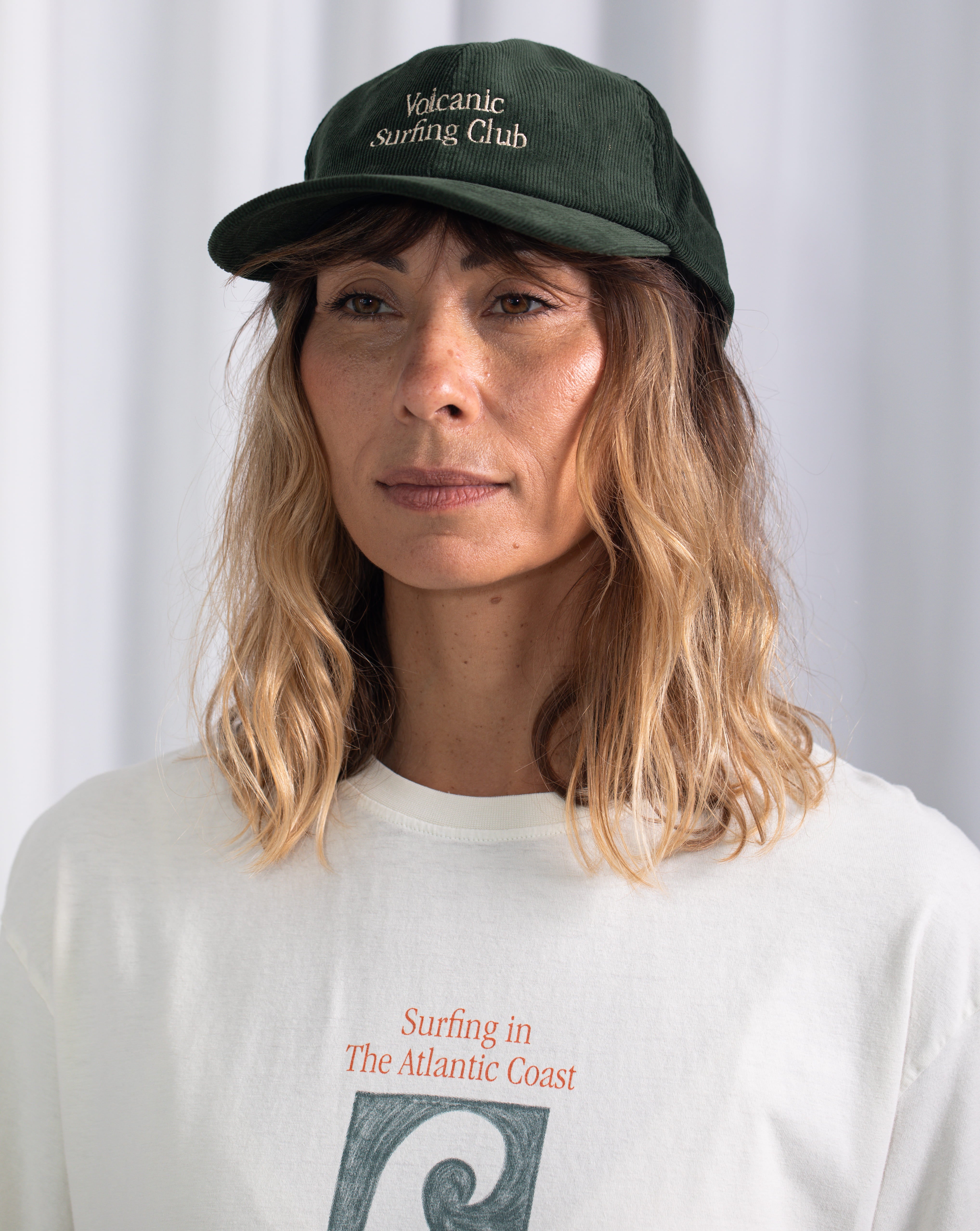 AC Essentials Crop T-Shirt · Ecru