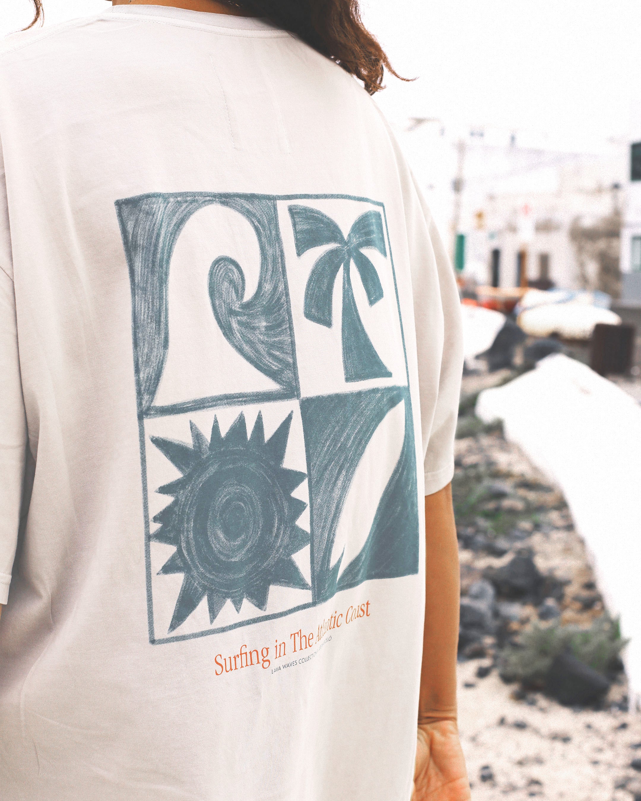 AC Essentials T-Shirt · Ecru