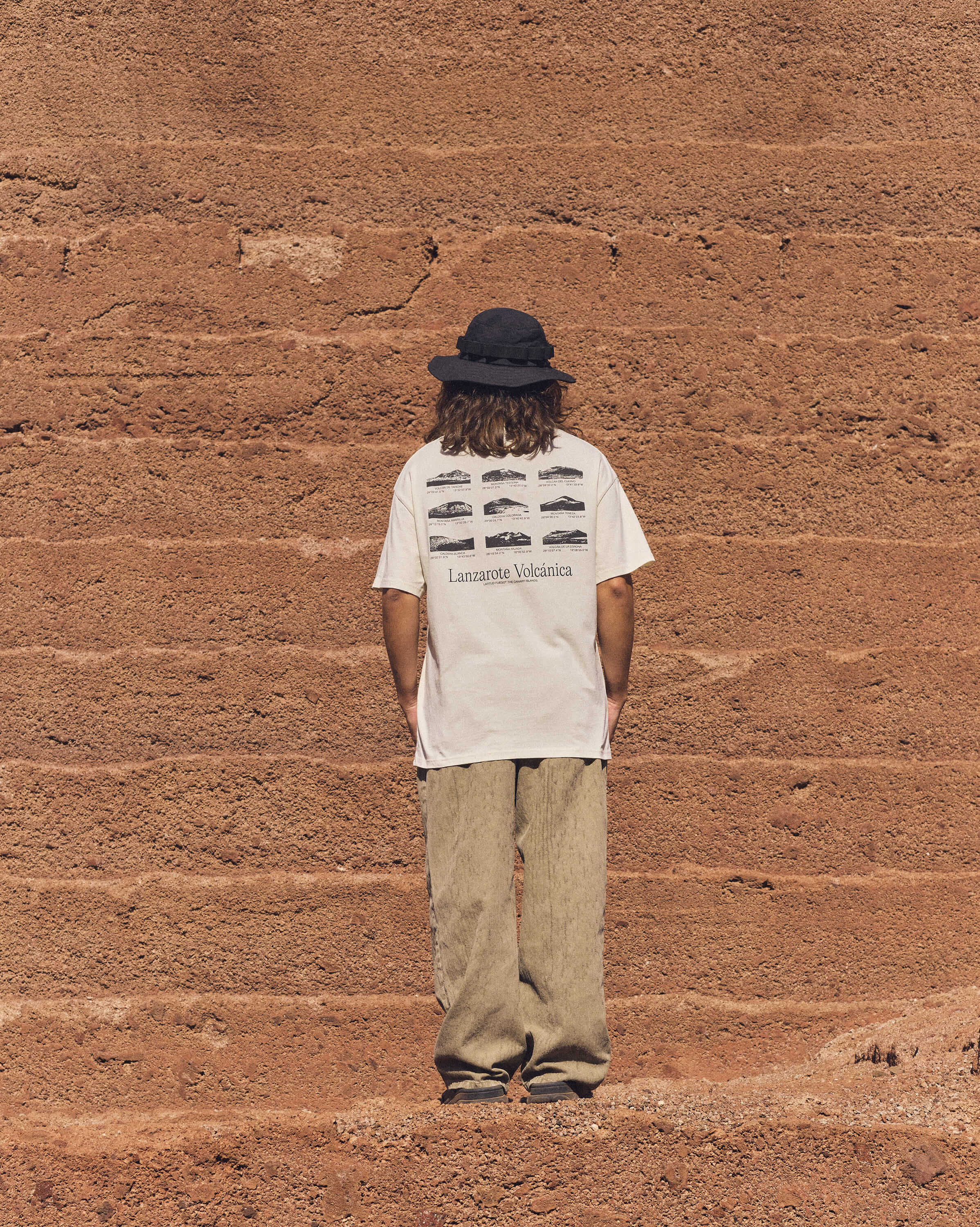 LF · FN Volcanes T-Shirt · Ecru