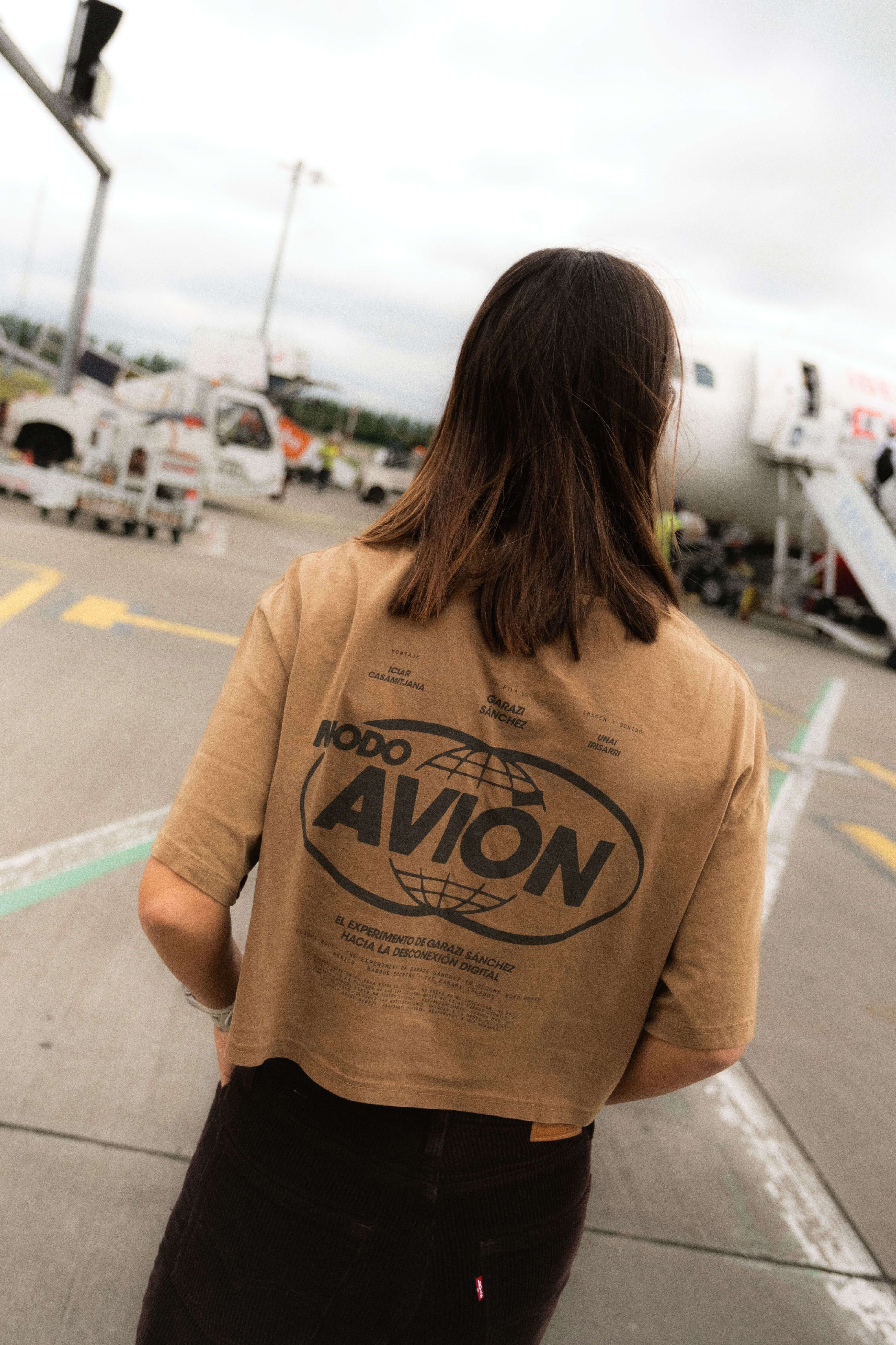 GZ Modo Avión Crop T-shirt · Barro