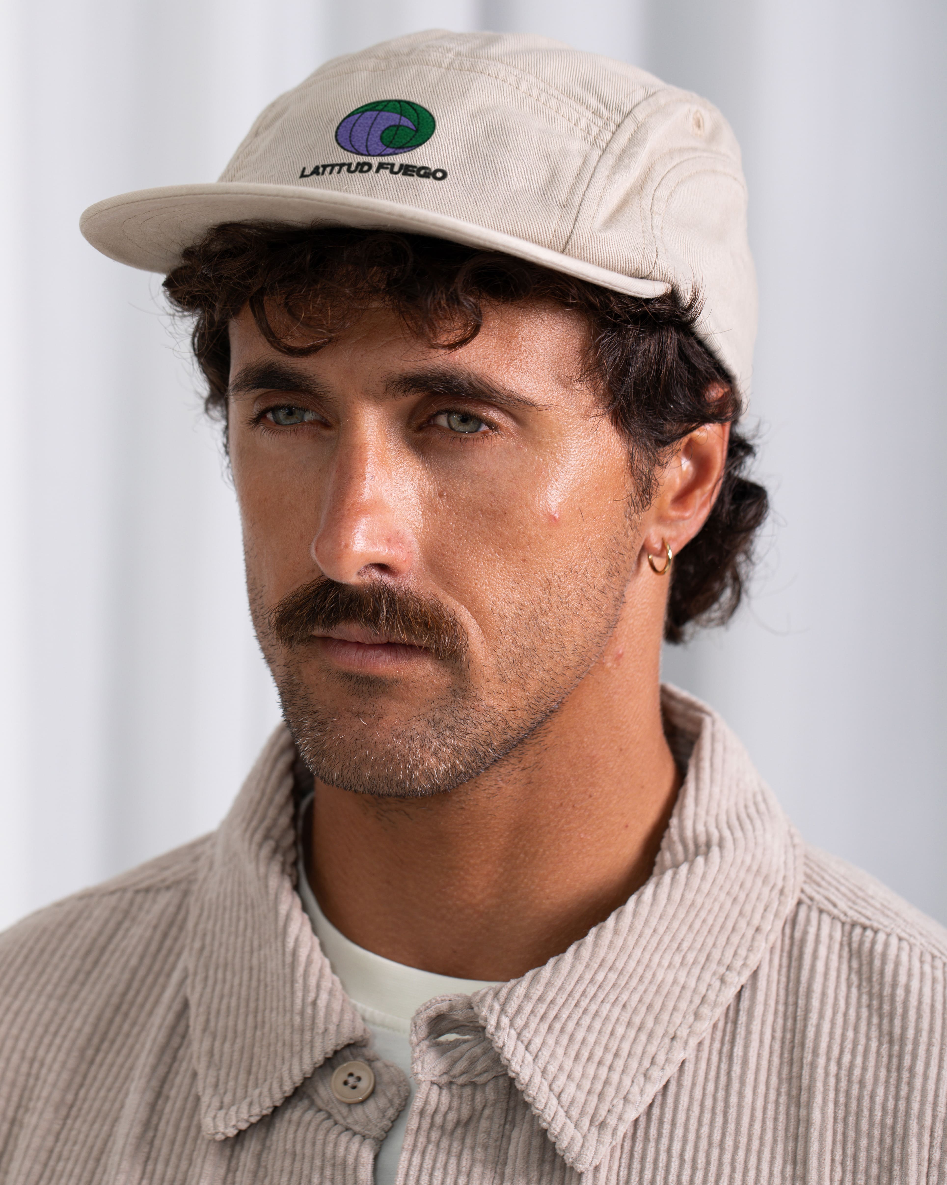 WS World Cap · Beige