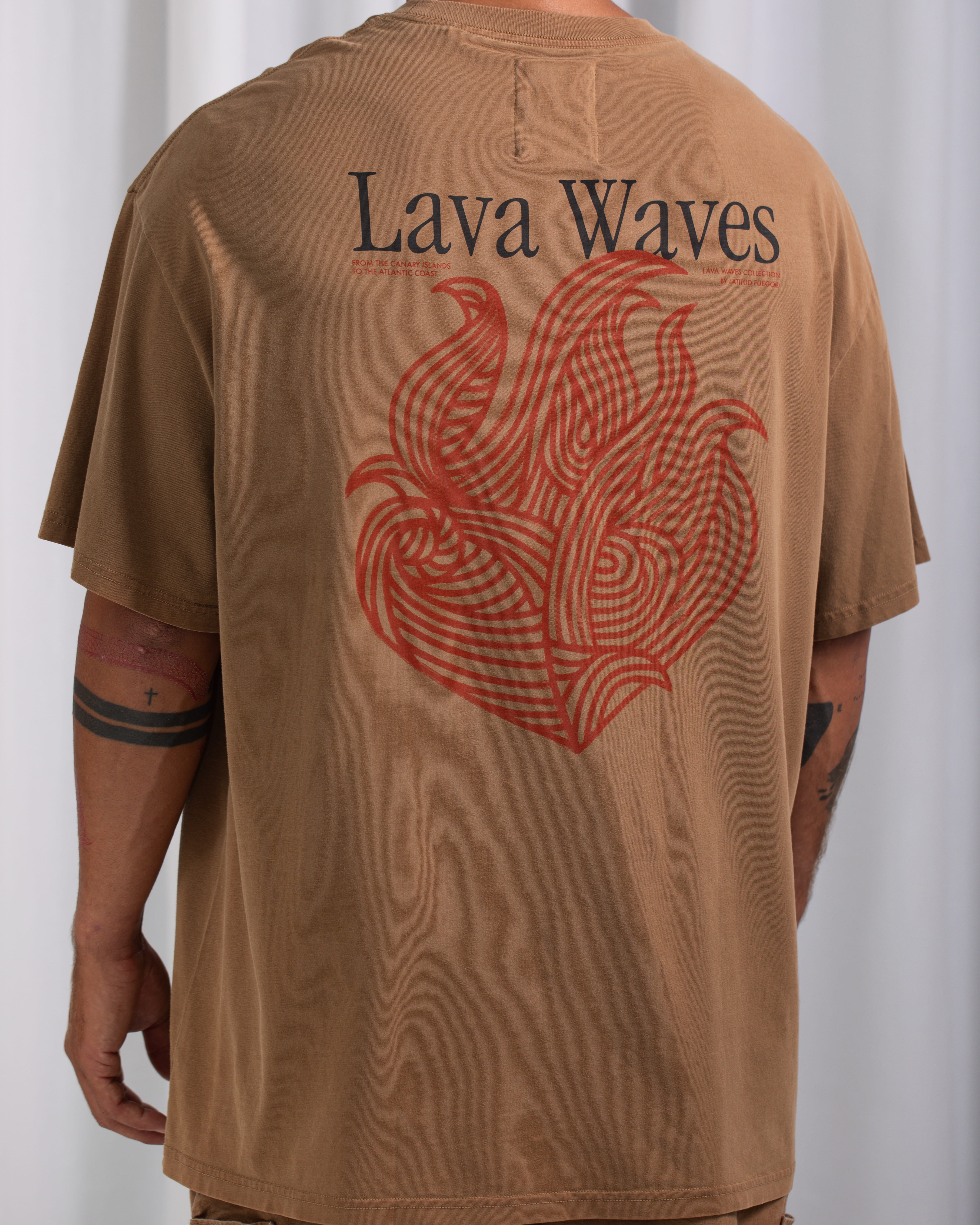 LW Flames T-shirt · Barro