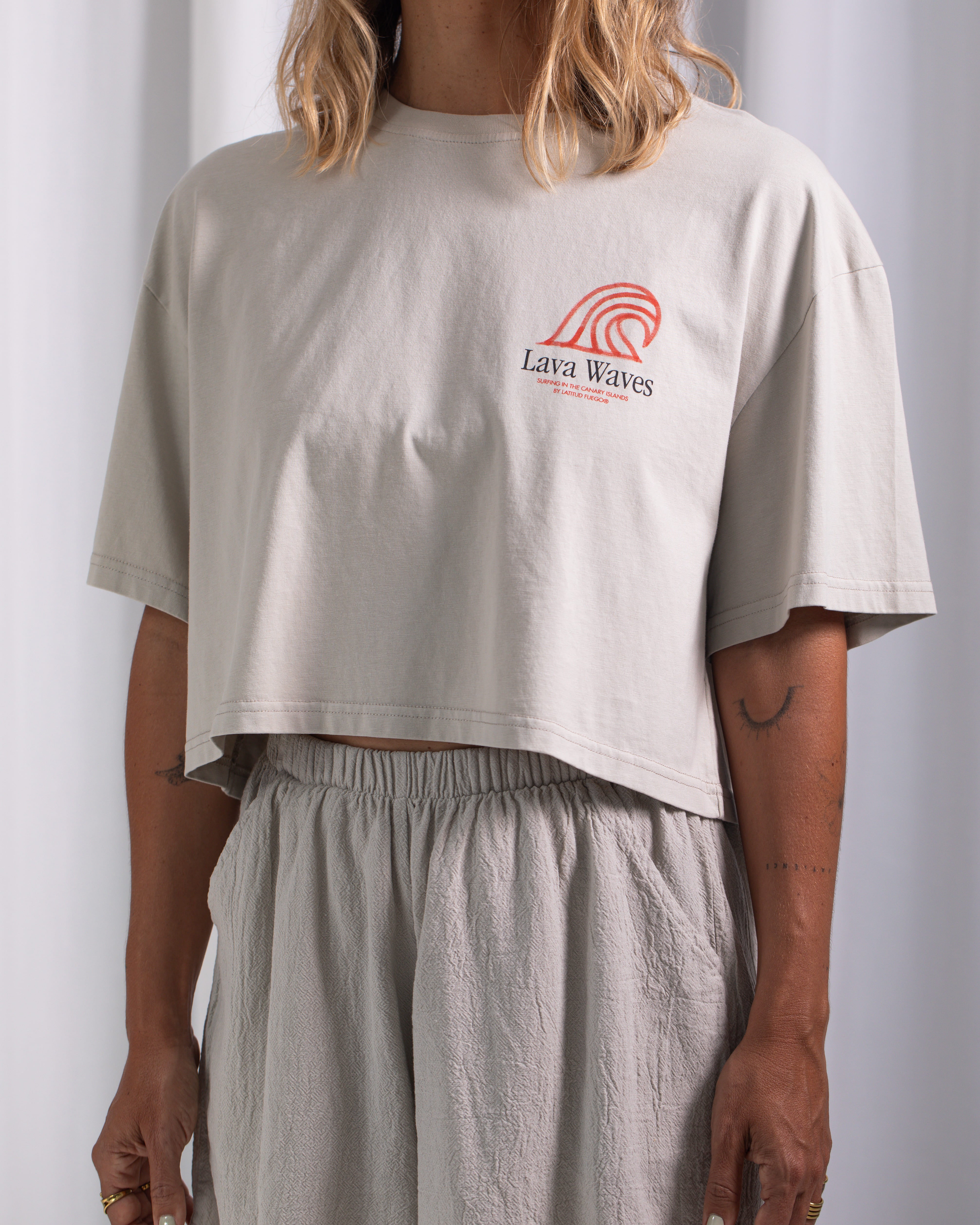 LW Flames Crop T-shirt · Bone