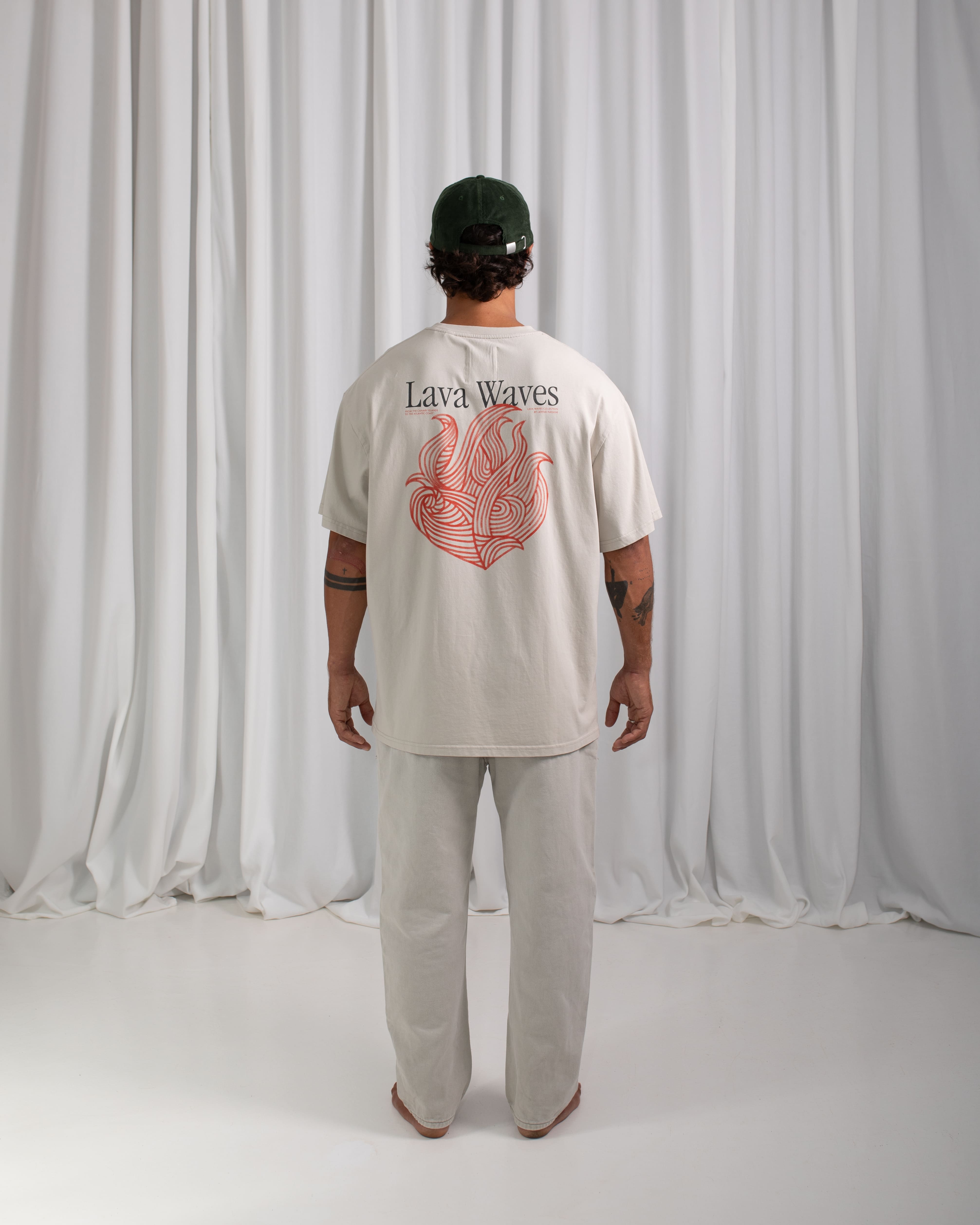 LW Flames T-shirt · Bone