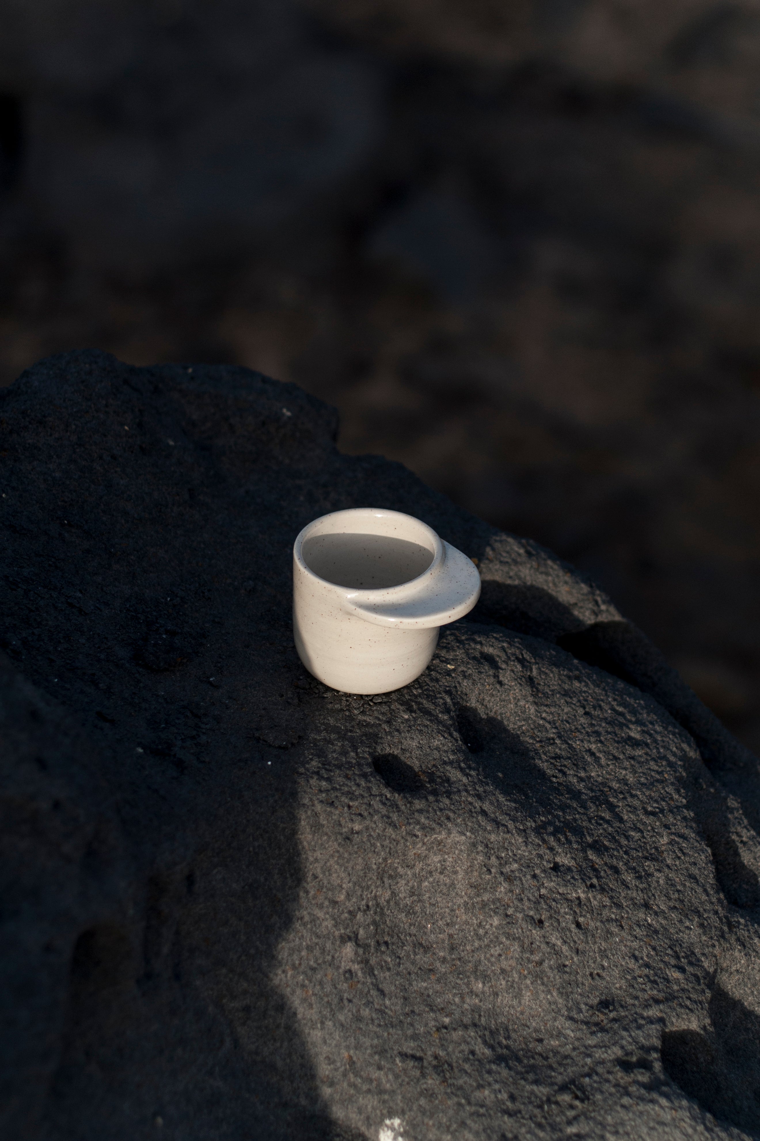 TAZA 'ESPRESSO' GRIS by un_______espacio