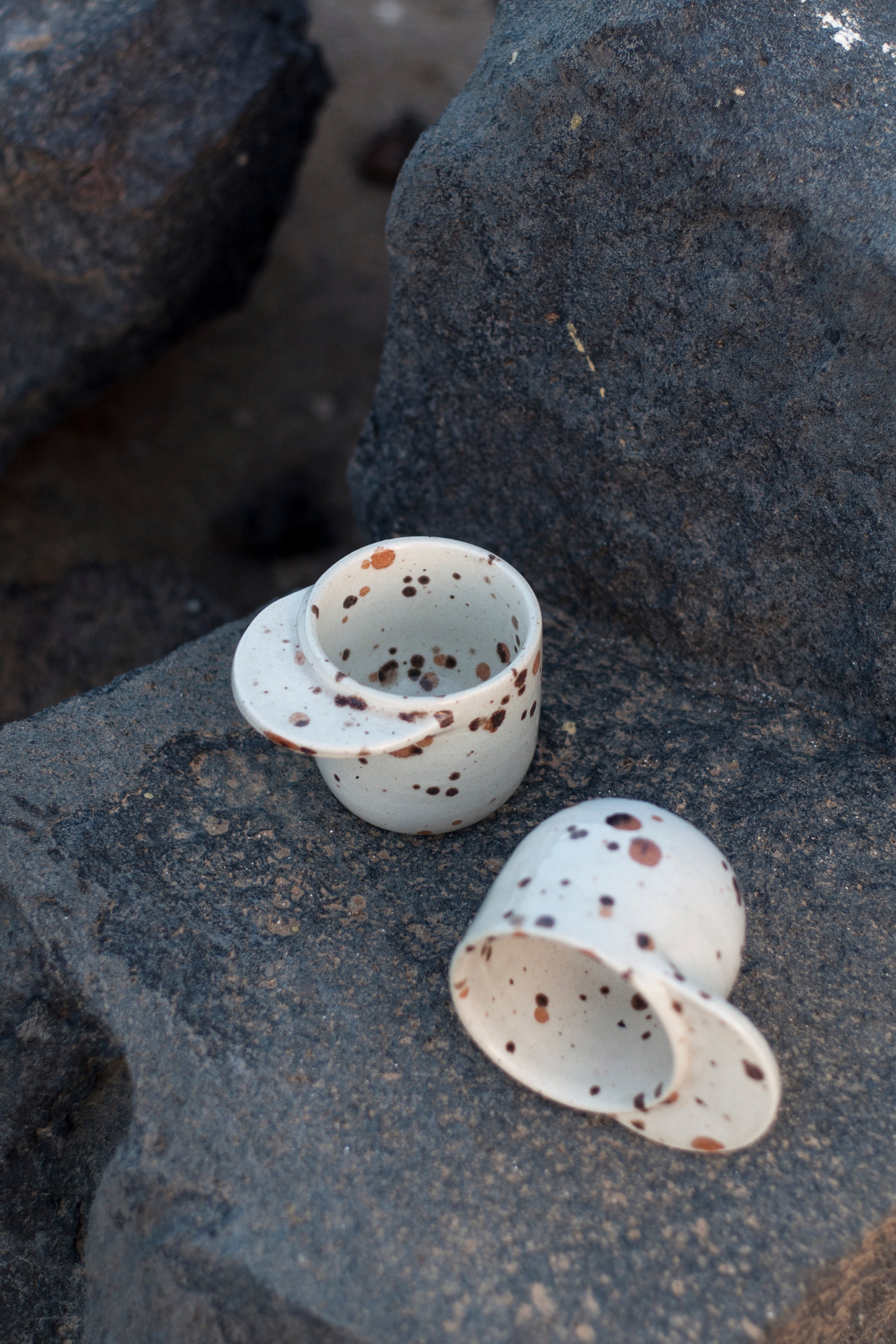 TAZA 'CORTADO MANCHAS' by un_______espacio