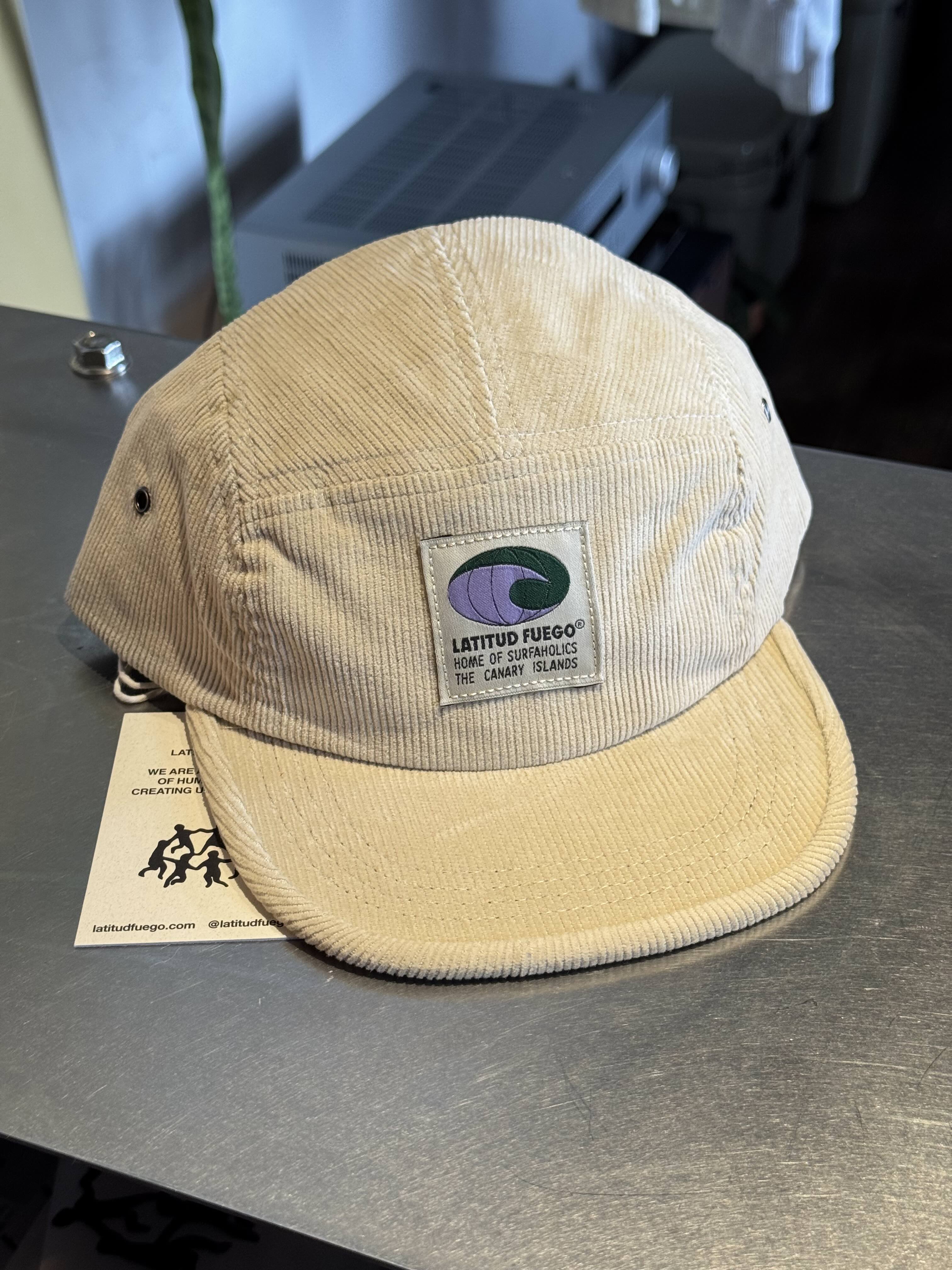 LF · WS World Corduroy Organic Cap · Beige