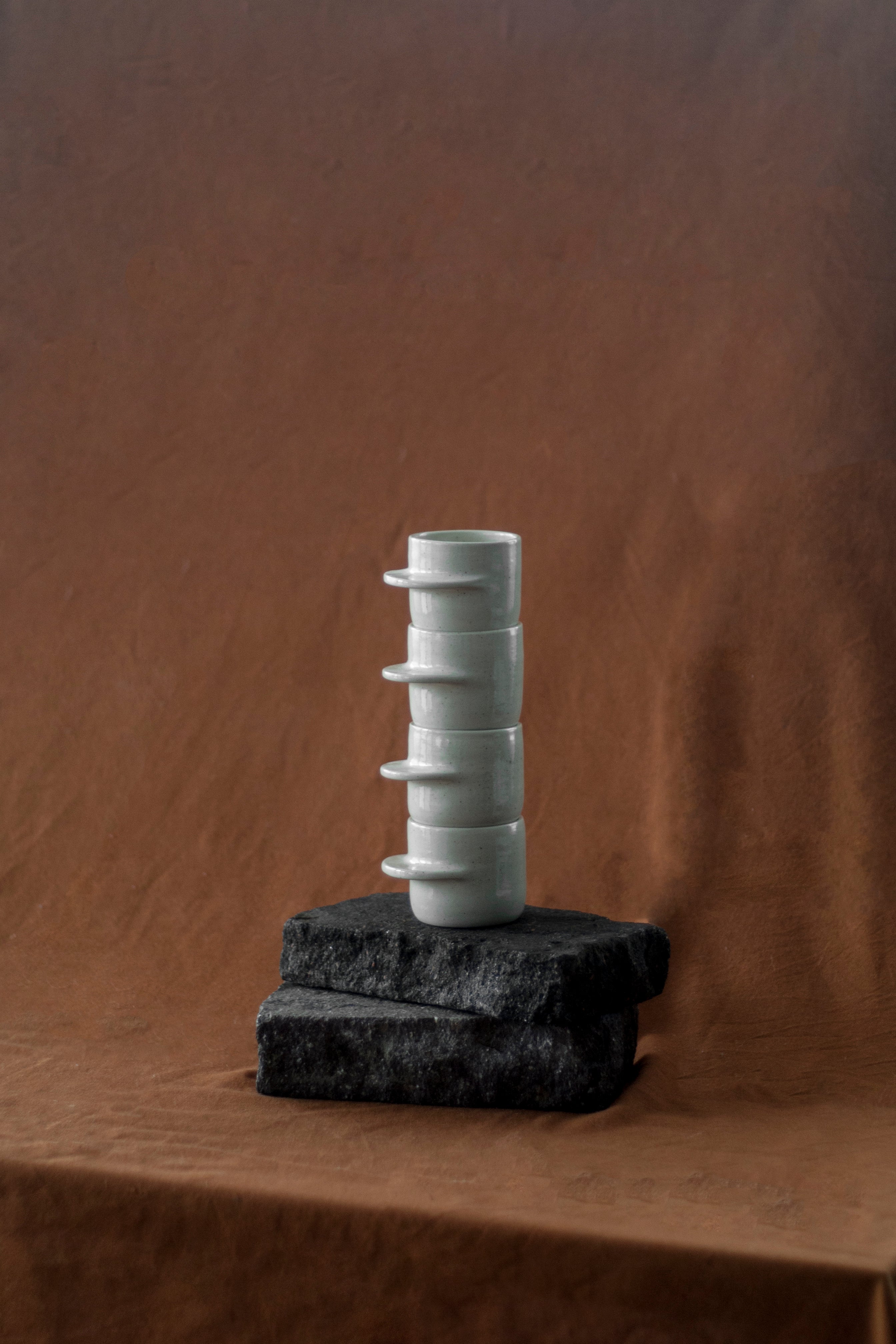 Taza 'ESPRESSO' Piedra · mid handle · by un_______espacio
