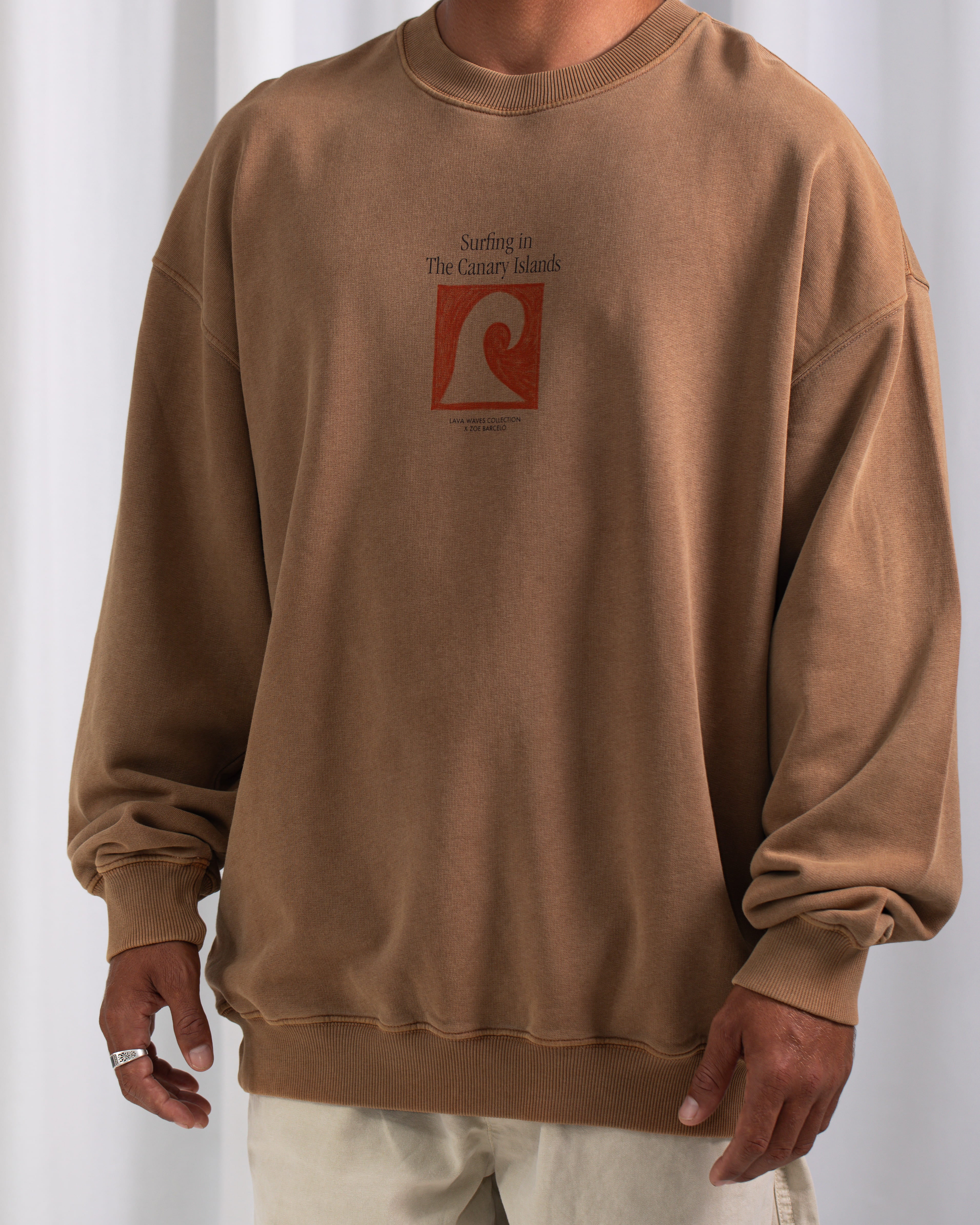 AC Essentials Crew Neck Sweater · Barro