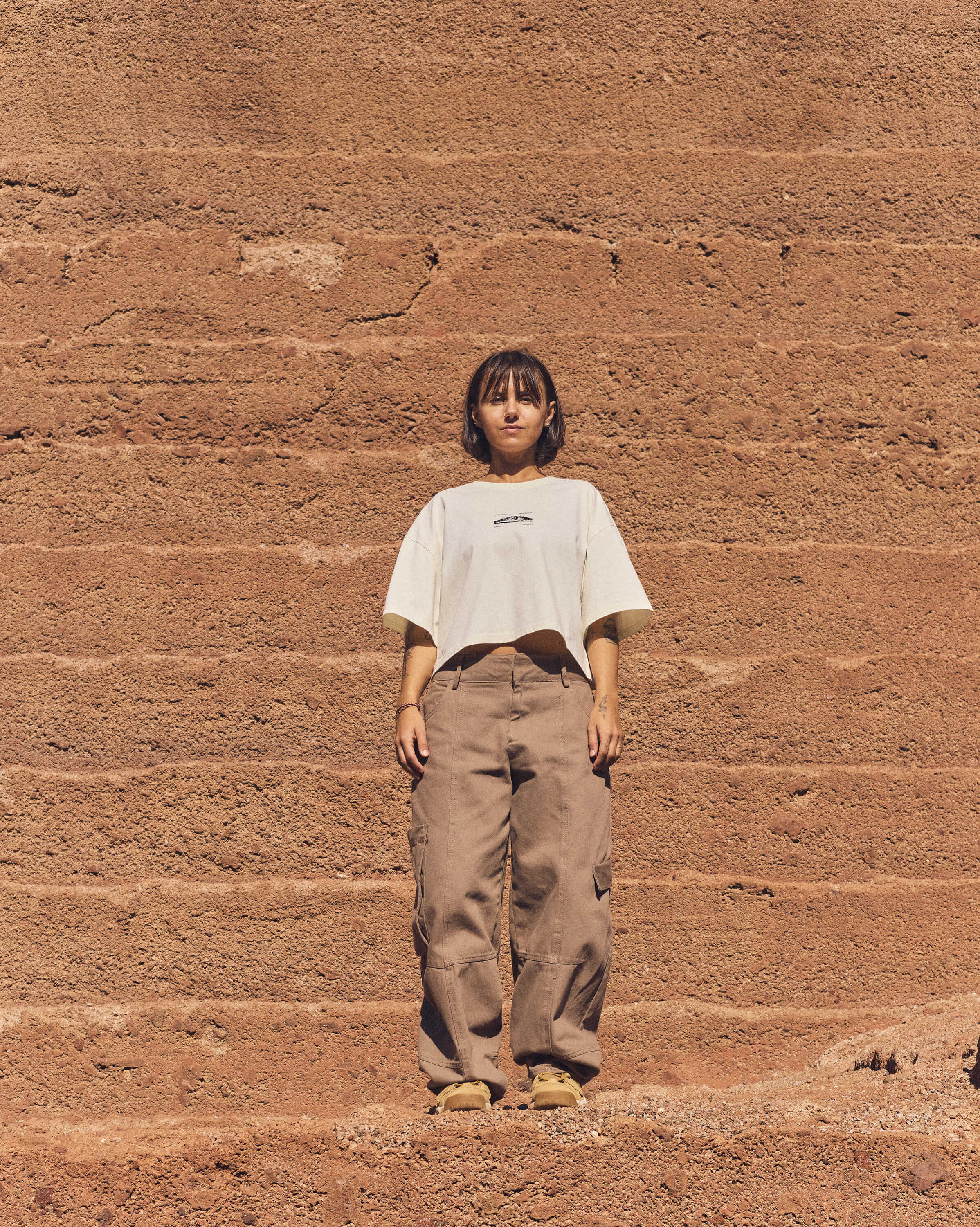 FN Volcanes Crop T-Shirt · Ecru