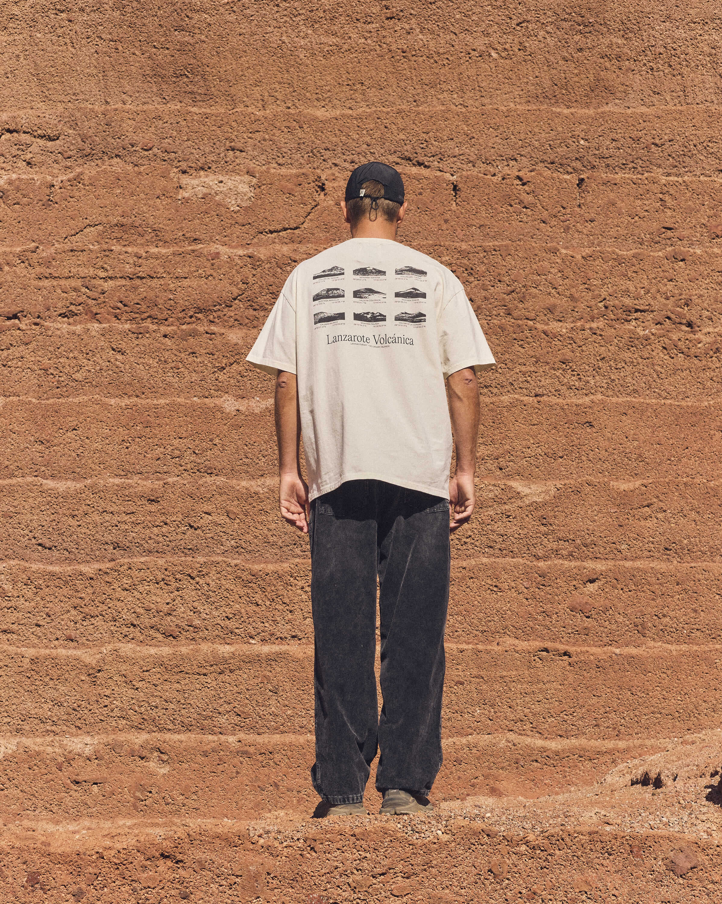 LF · FN Volcanes T-Shirt · Ecru