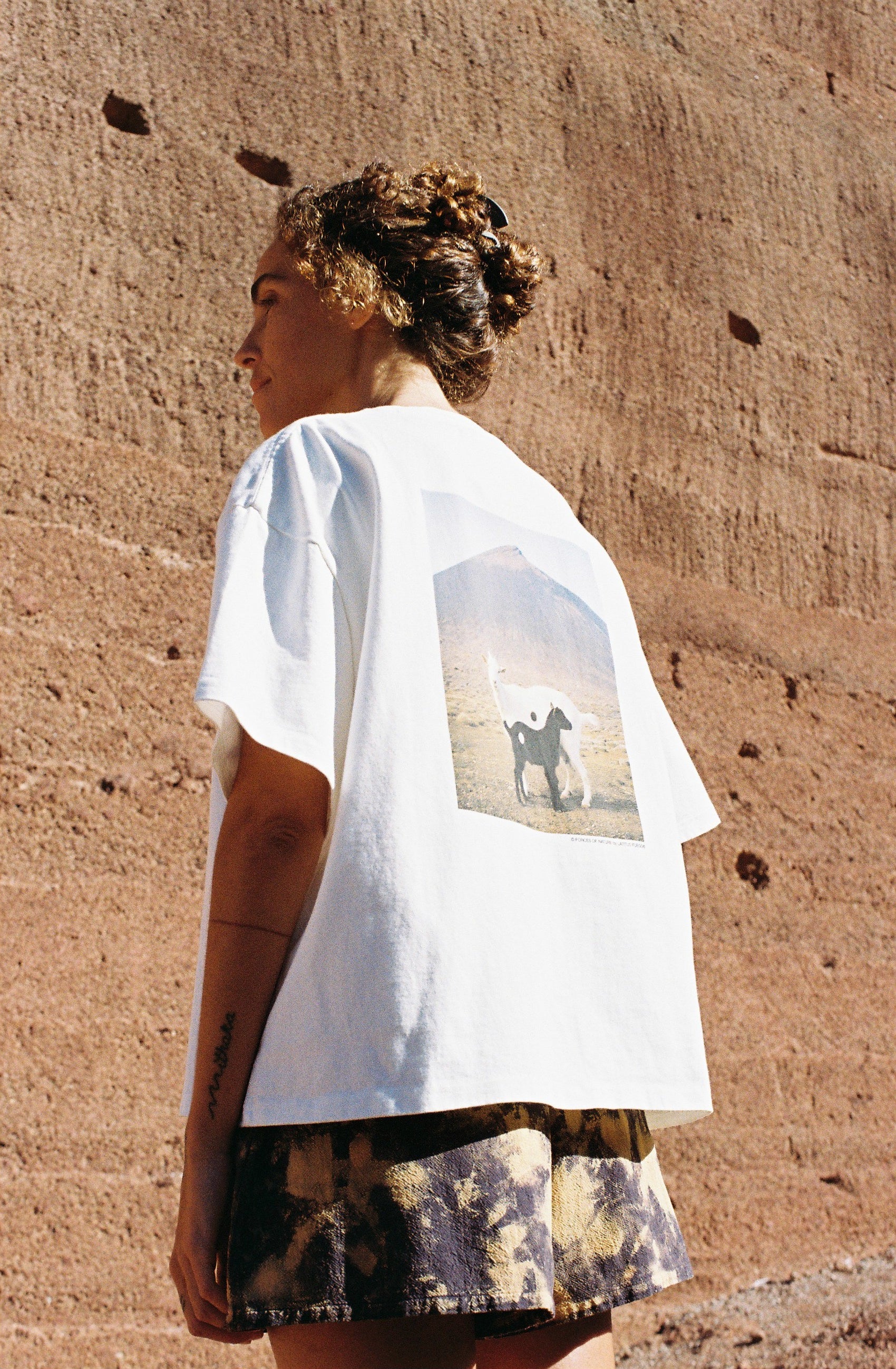 FN Yin Yang Mid T-Shirt · Ecru