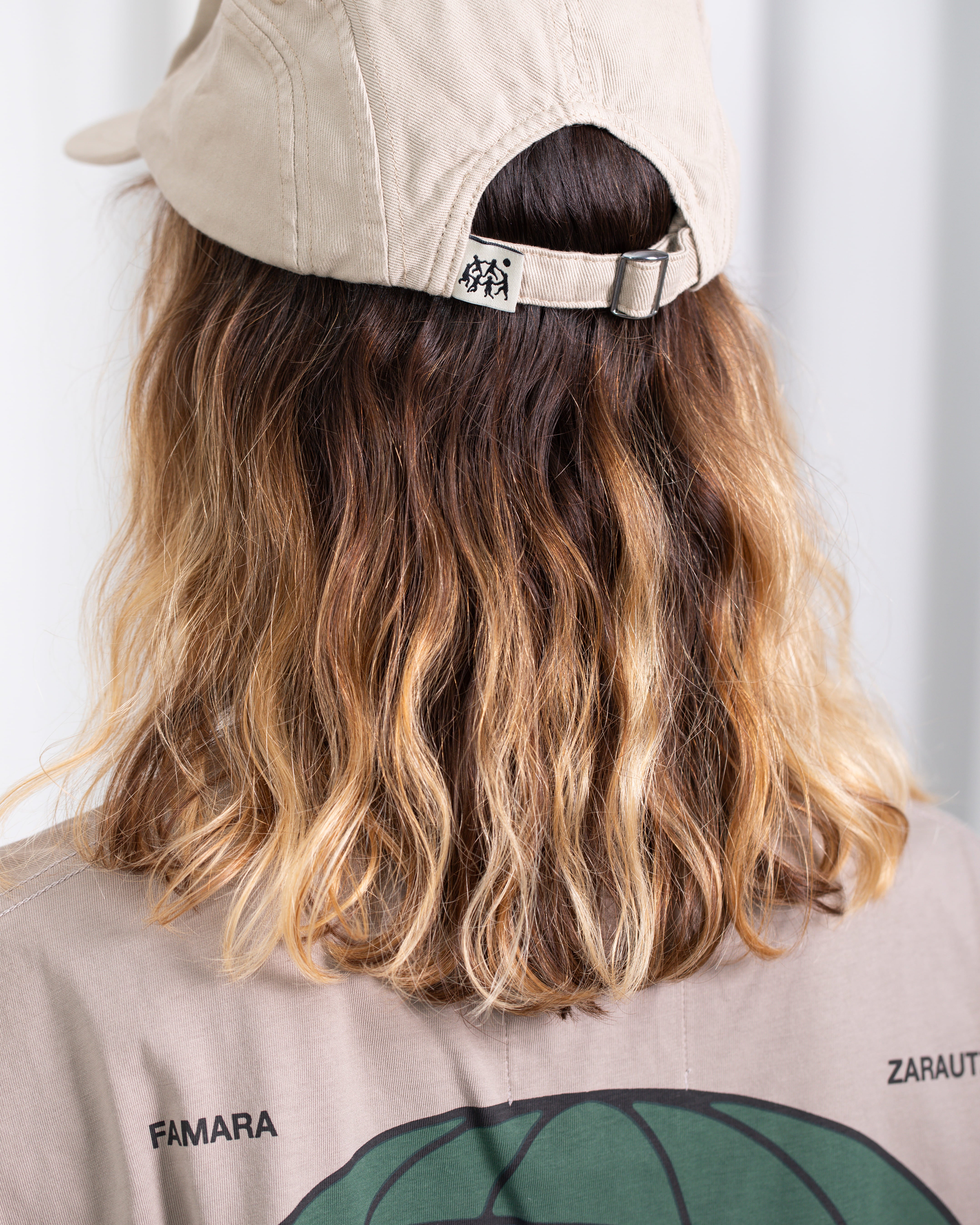 LF Latitud Fuego Cap · Beige