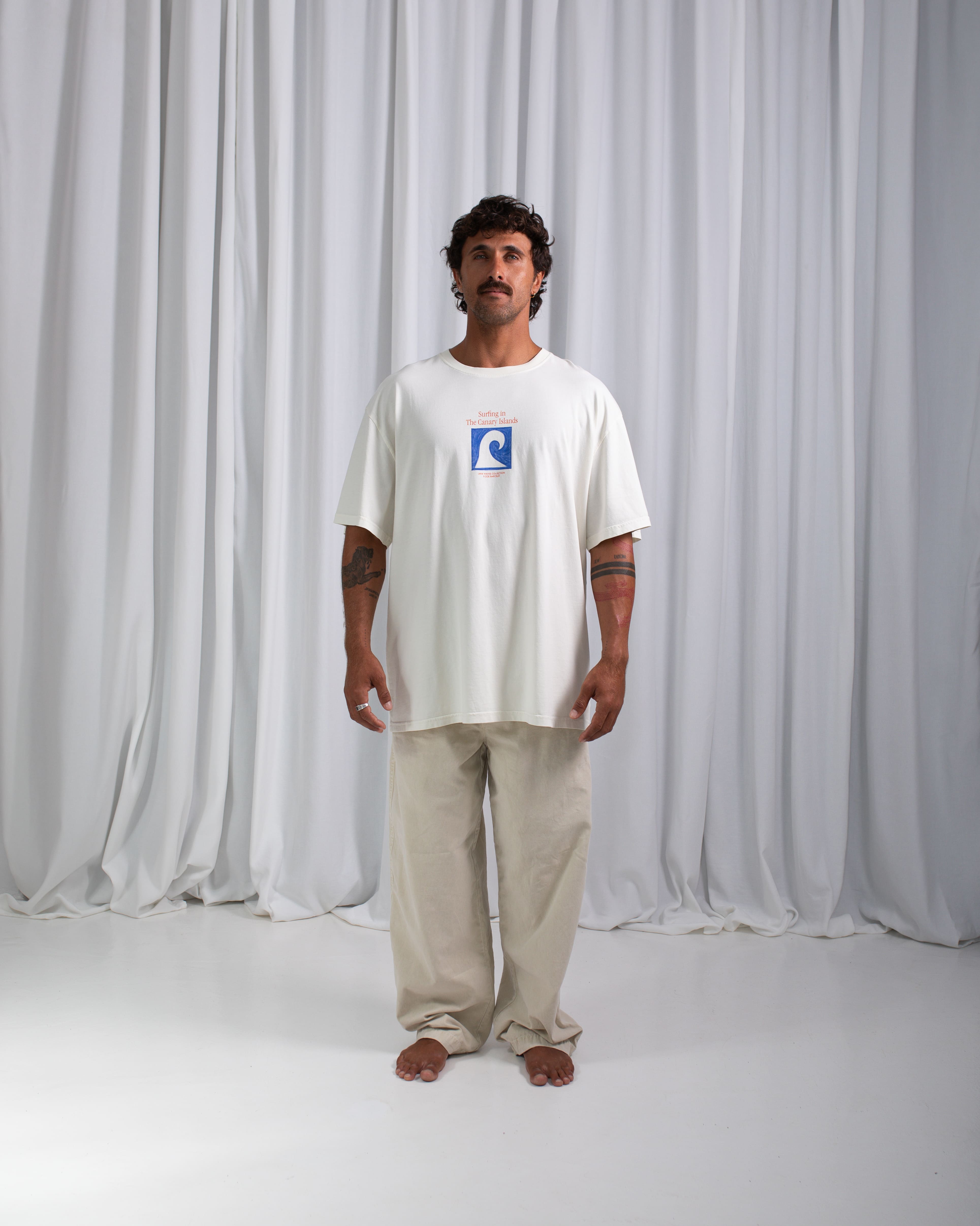LW Essentials T-shirt · Ecru
