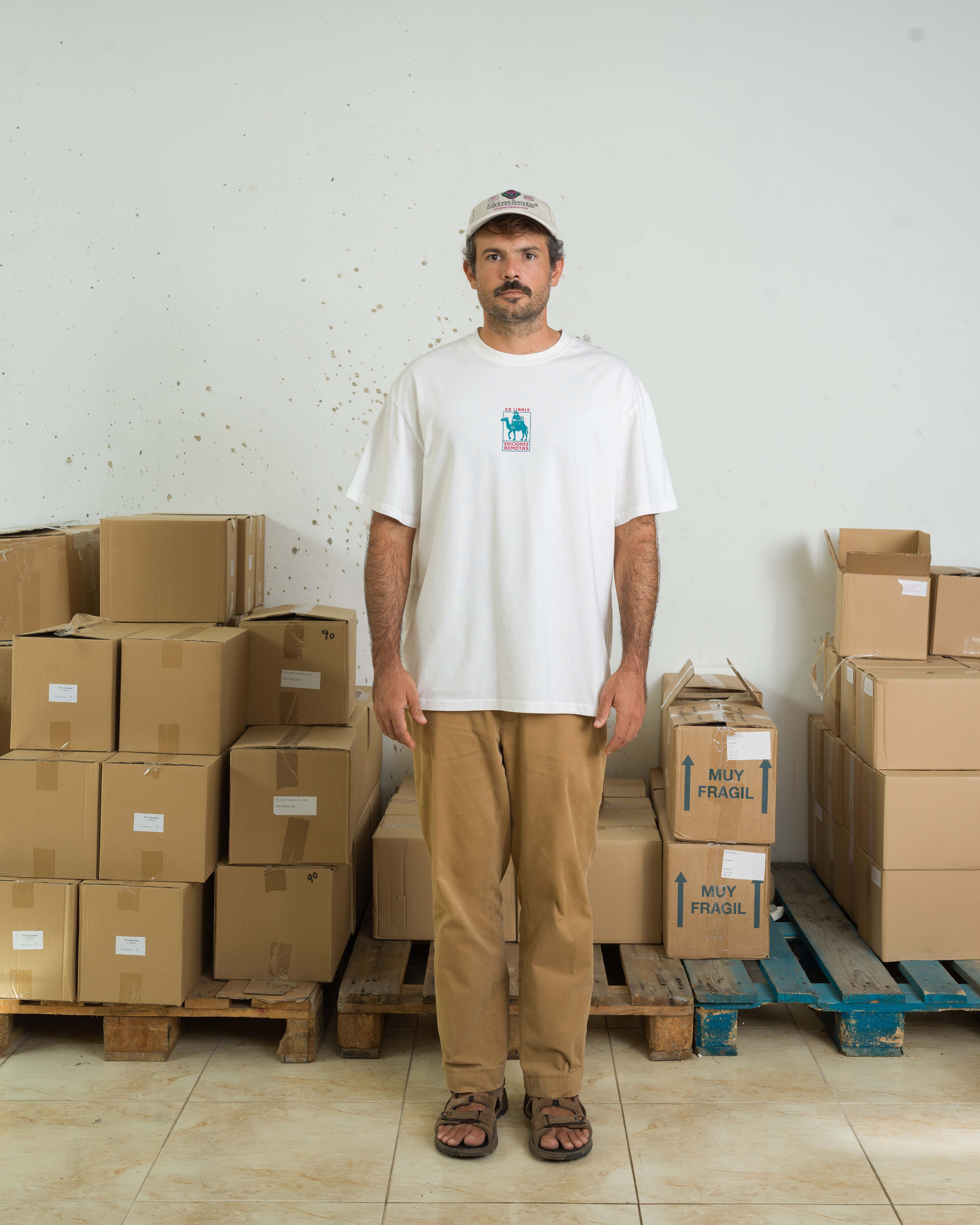 ED Ediciones Remotas T-shirt · White