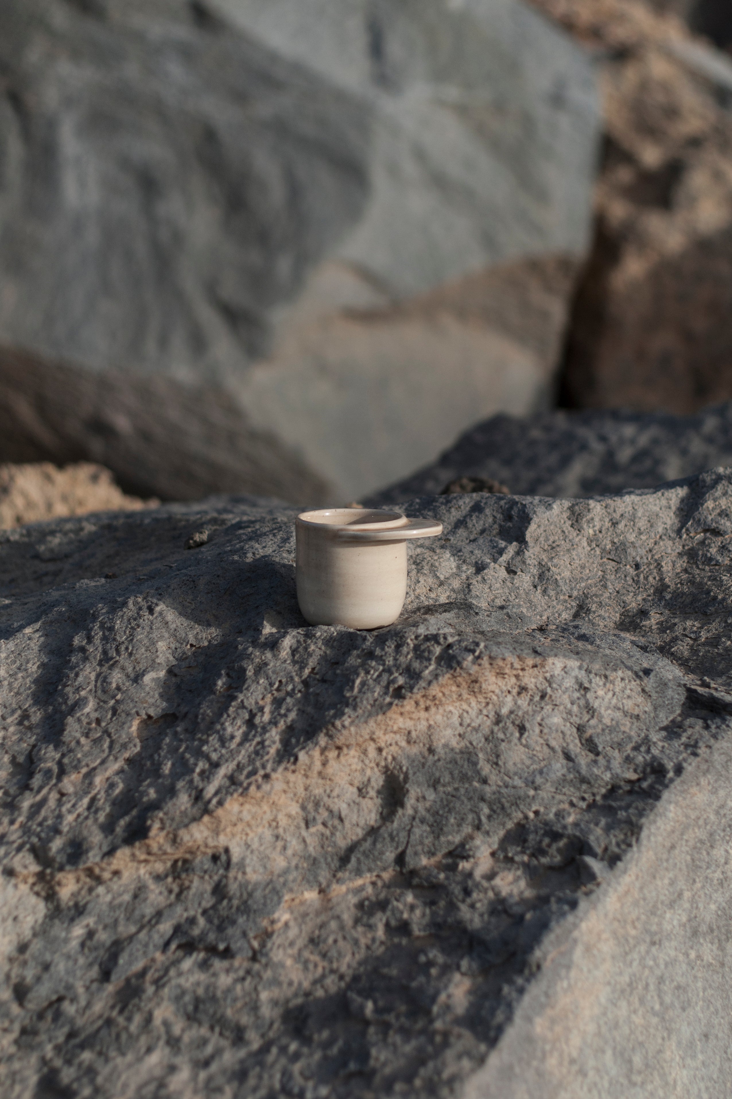 TAZA 'ESPRESSO' BEIGE by un_______espacio