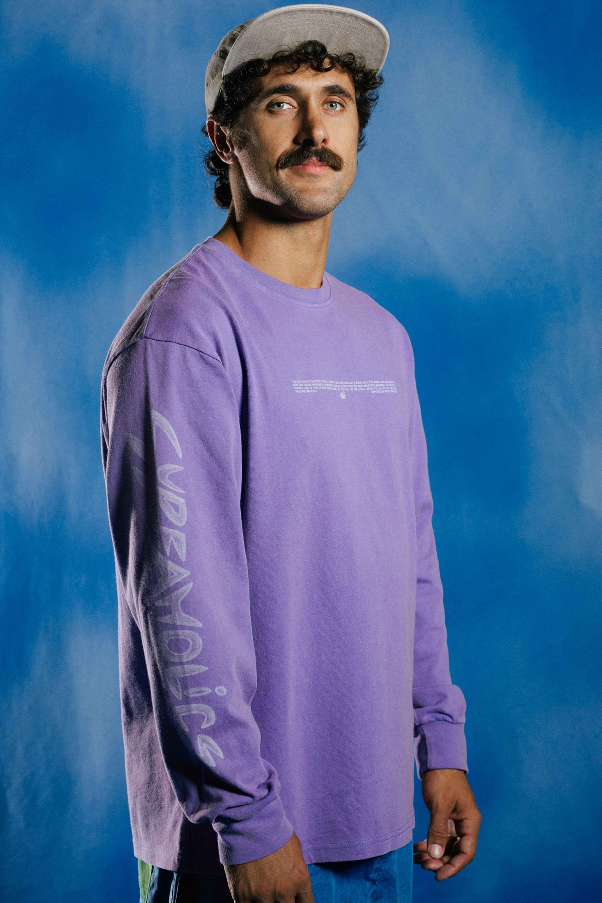WS Longsleeve Surfaholics · Iris Bloom Fade Out