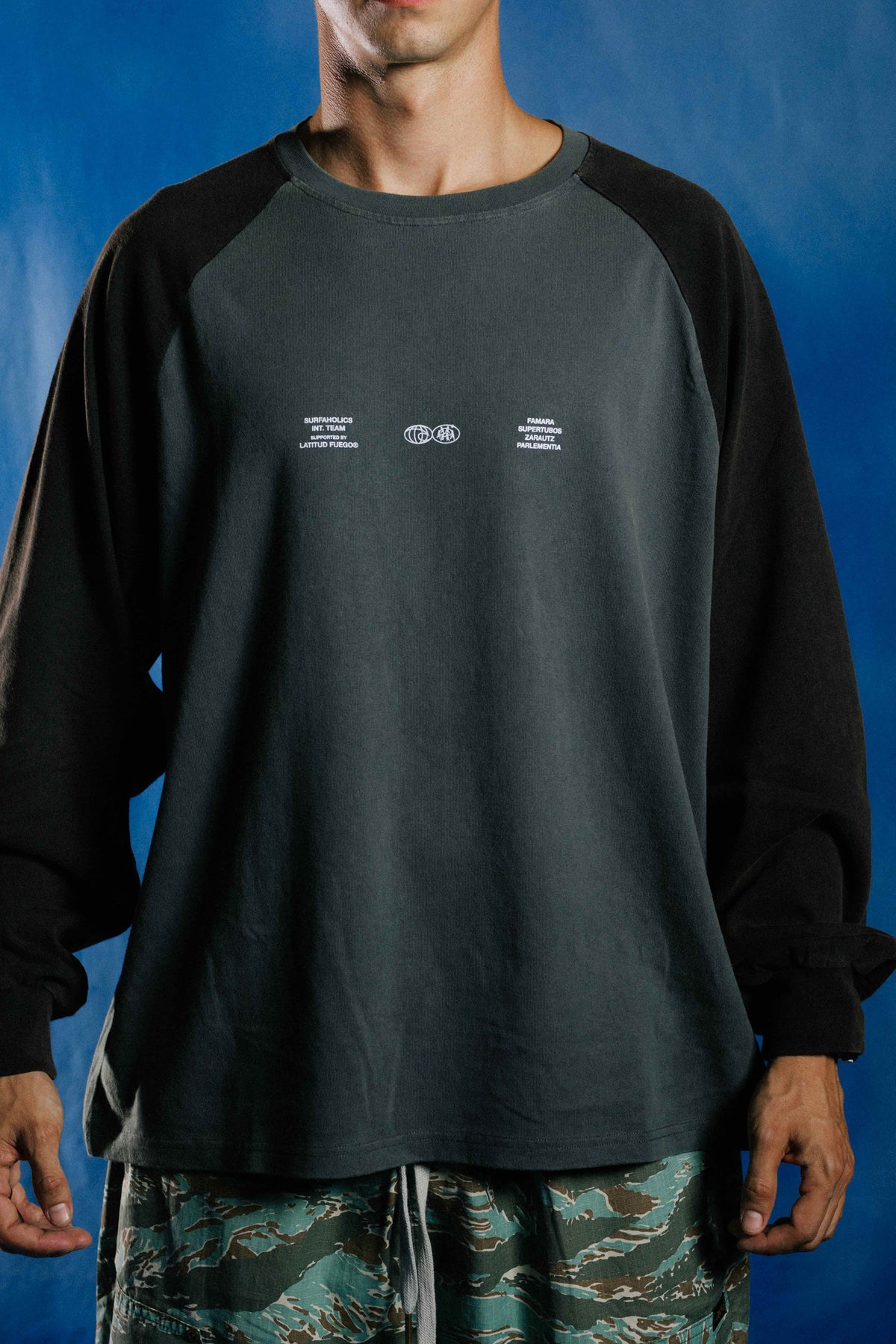WS Ranglan Longsleeve · Black / Grey