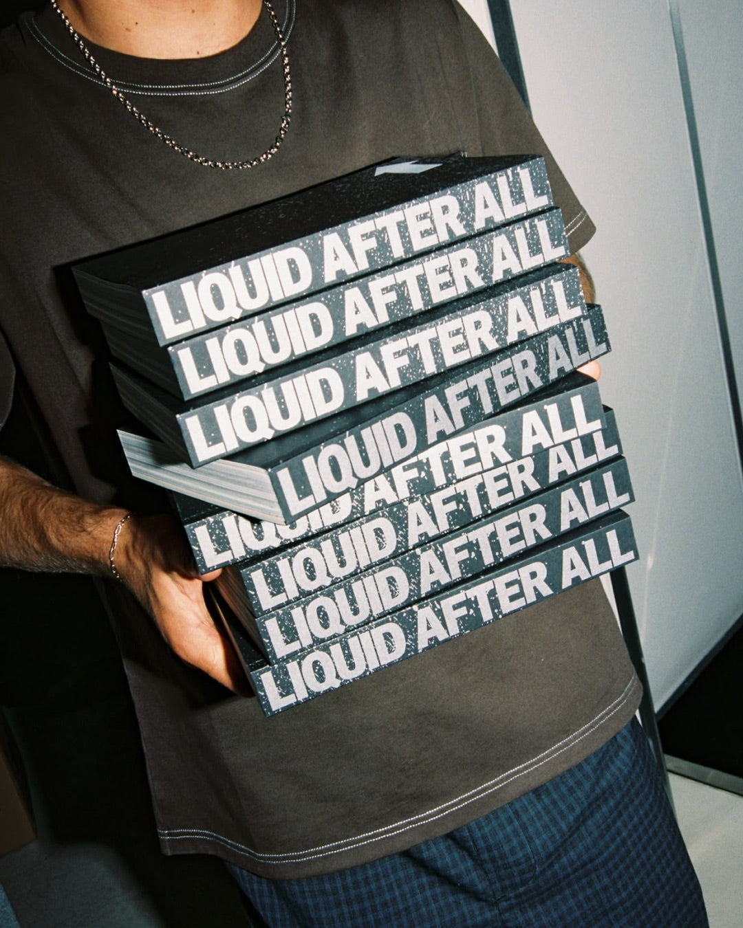 Acid Magazine 8 - Liquid after all