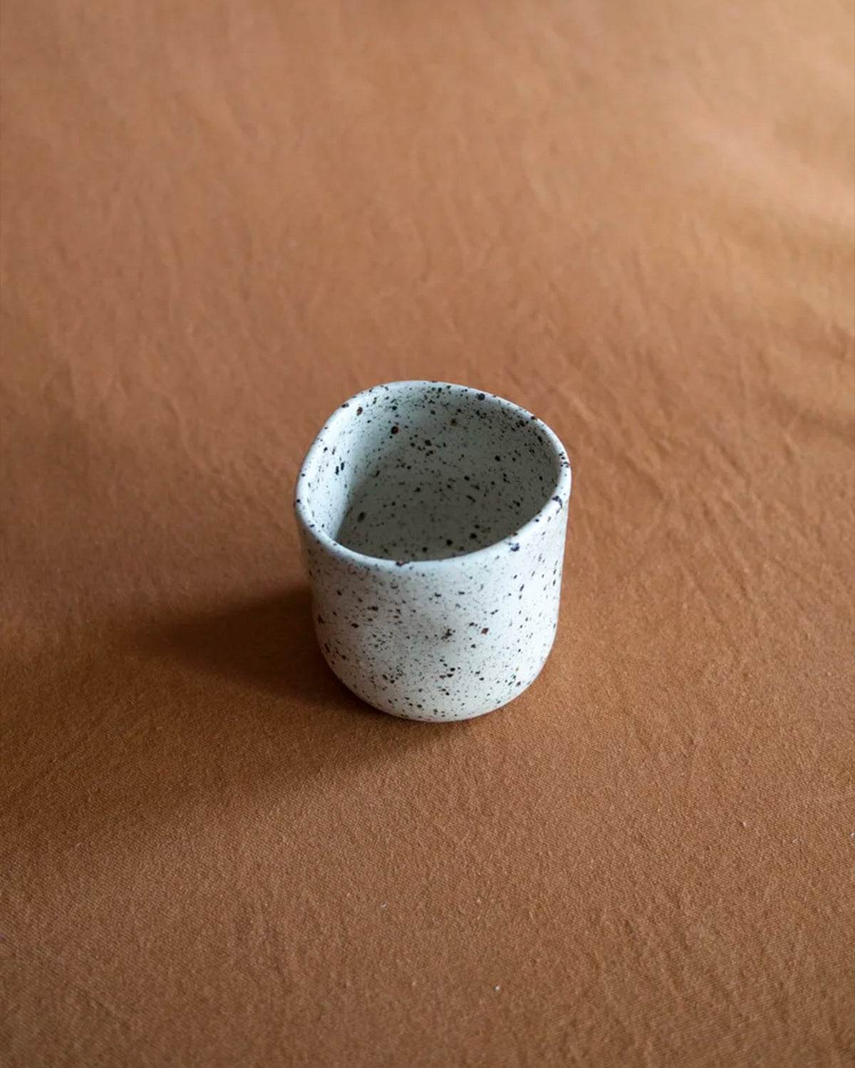 TAZA WAVY · DOTS by unespacio